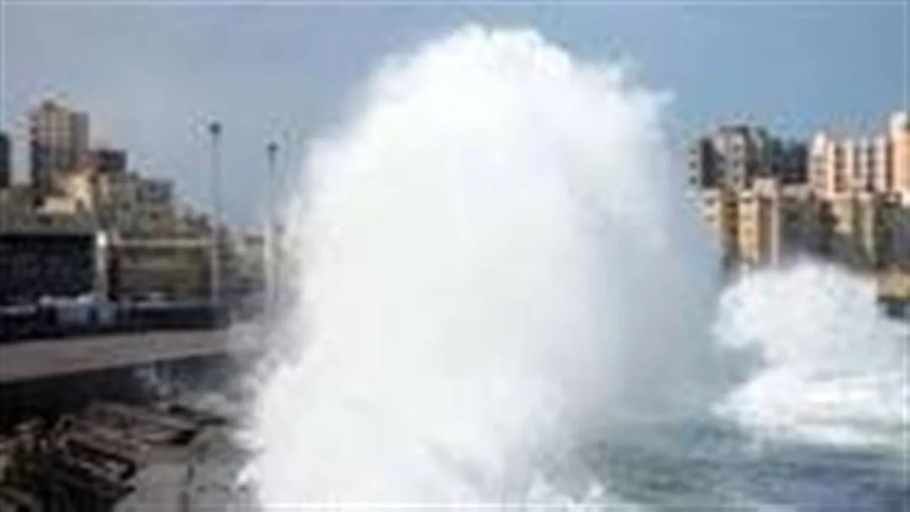 تحذير بحري.. رياح قوية تضرب سواحل المحافظات وتوقعات حالة الطقس الساعات المقبلة